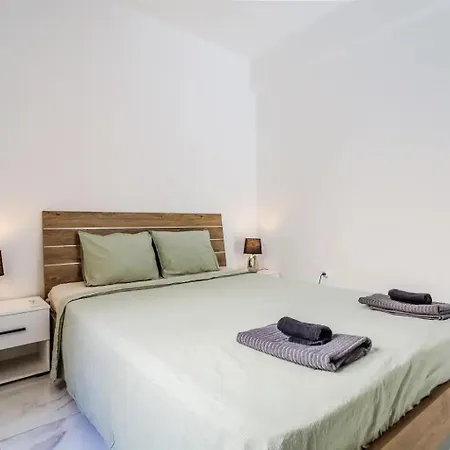 Cozy 1 Min To The Appartement Larnaca